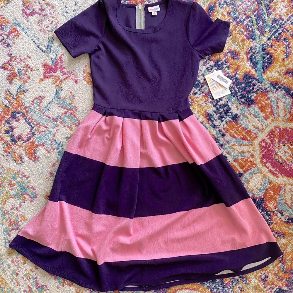 Lularoe Amelia Dress Size Small NWT